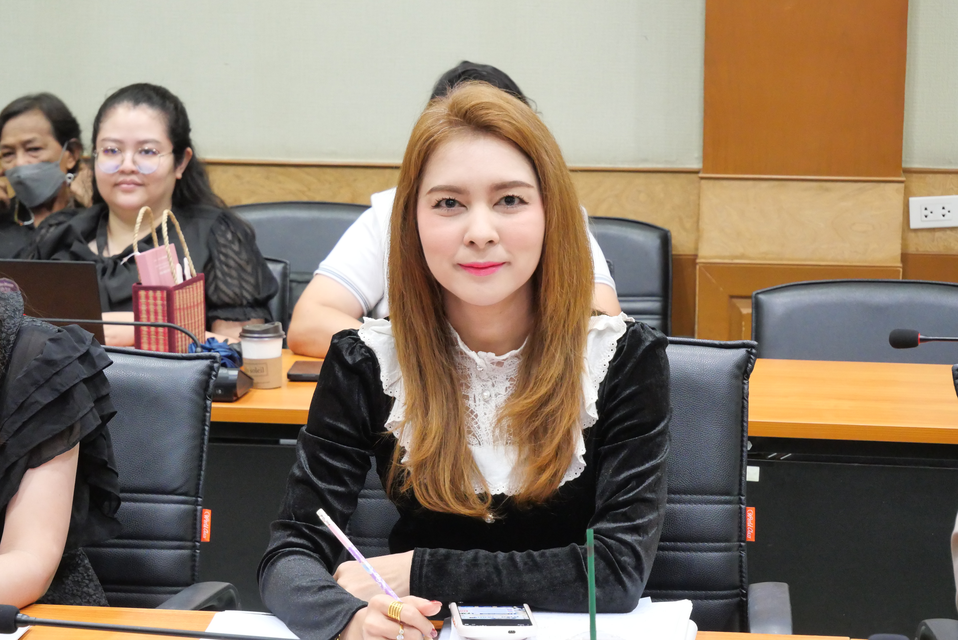 title - สำนักบริหารกองทุน ประชุมหารือและเสวนา “มองย้อนงานปีงบประมาณ 2569 ร่วมคิดวางแผนงานปีงบประมาณ 2570” 